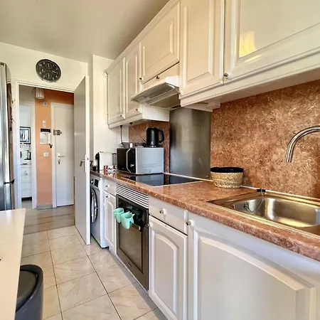 Apartment Beautiful Flat With Terrace Near Croisette Cannes