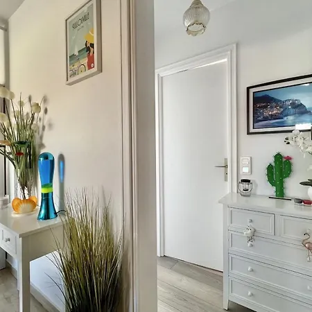 Apartment Beautiful Flat With Terrace Near Croisette Cannes