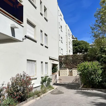 Apartment Beautiful Flat With Terrace Near Croisette